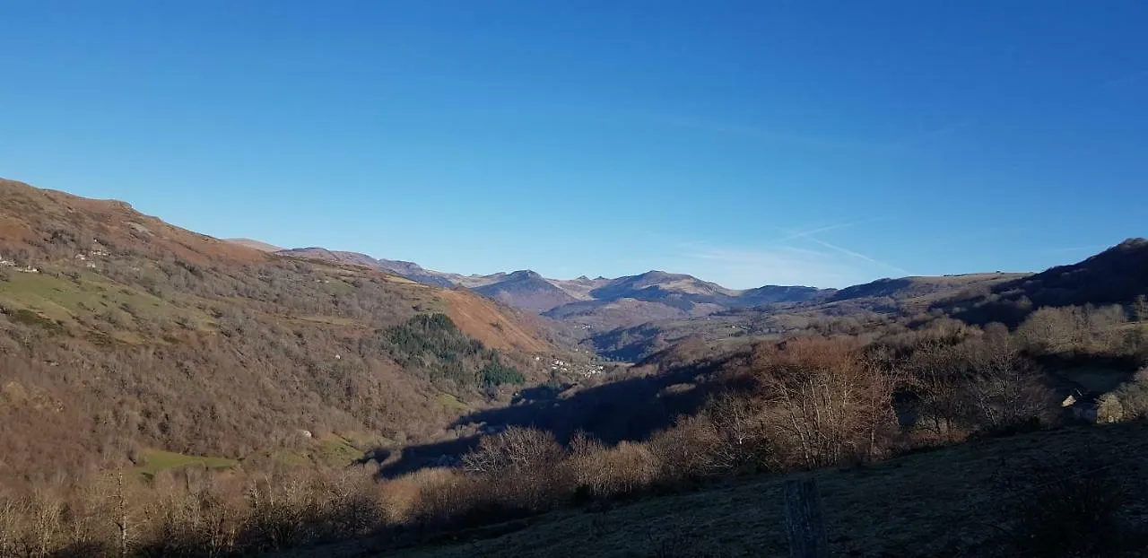 Maison Du Pays De Salers Dans Le Parc Des Volcans D'Auvergne Saint-Projet-de-Salers